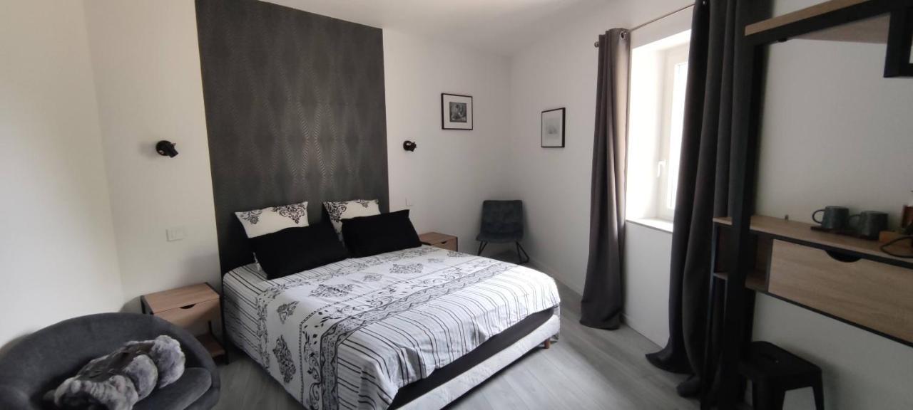 Domaine De La Violette Bed & Breakfast โอรองช์ ภายนอก รูปภาพ